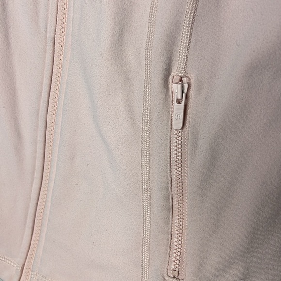 Define jacket lululemon size 10 light pink - Picture 3 of 12